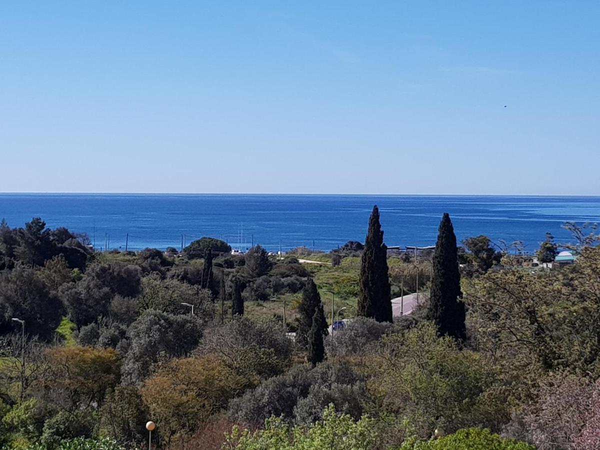 Sea View Apartment Alvor Esterno foto
