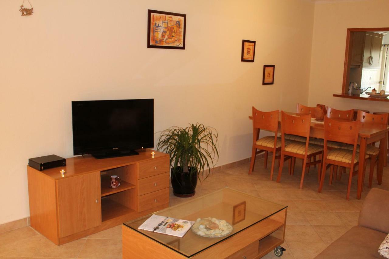 Sea View Apartment Alvor Esterno foto